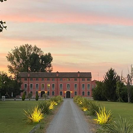 Hotel Villa Montanarini Villarotta ภายนอก รูปภาพ