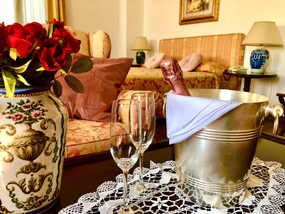 Hotel Villa Montanarini Villarotta ภายนอก รูปภาพ