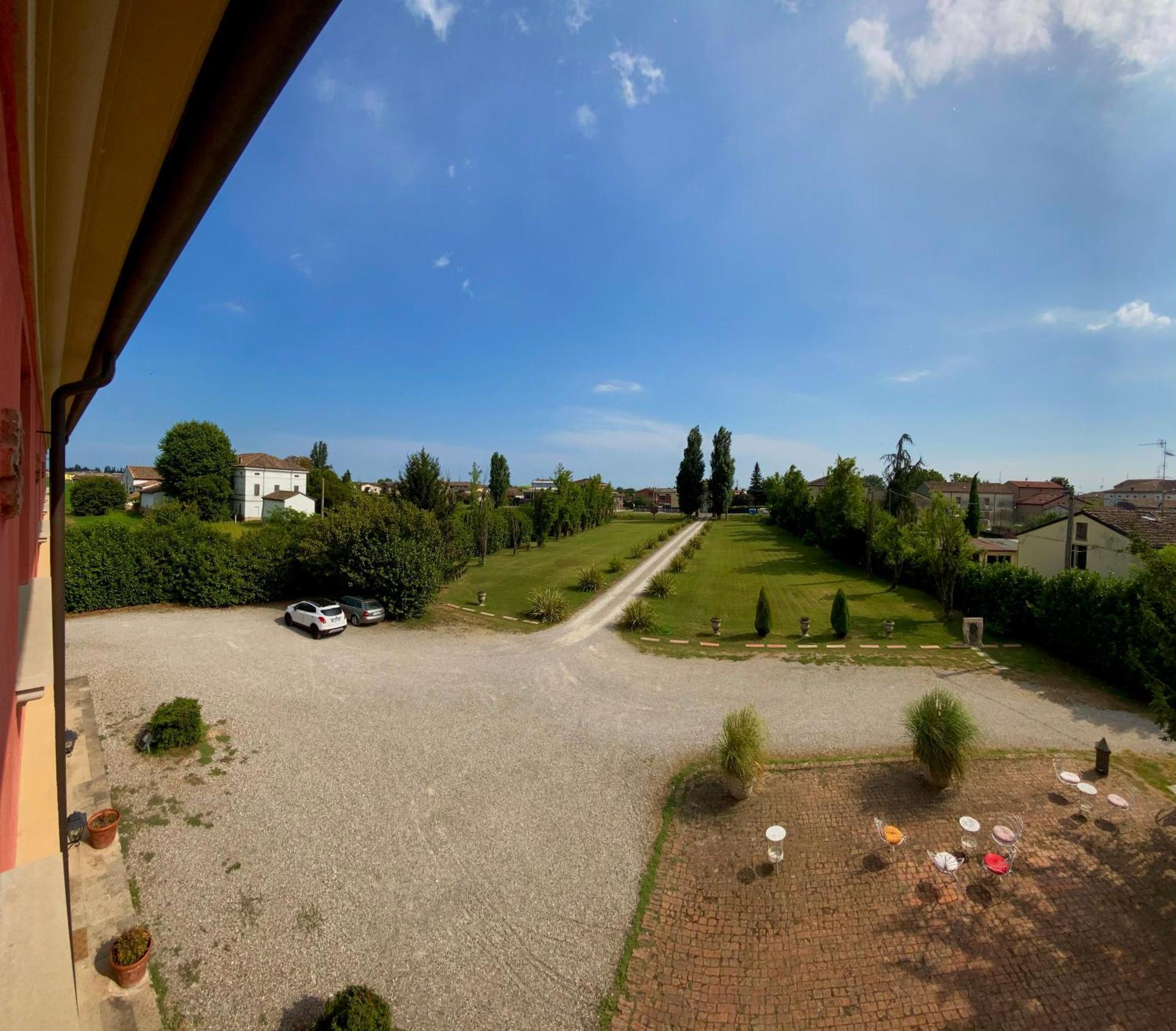 Hotel Villa Montanarini Villarotta ภายนอก รูปภาพ
